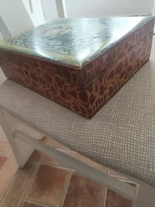 Caja joyero madera departamentos antiguo