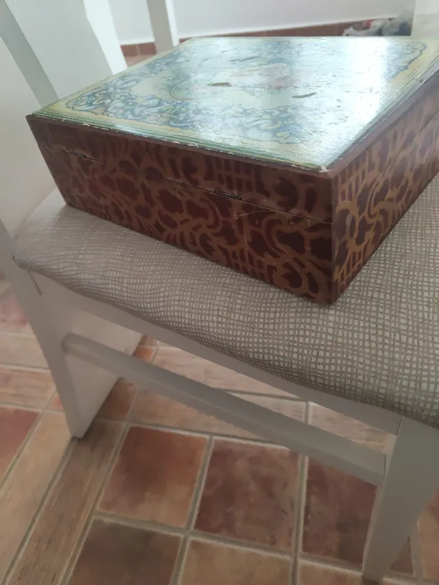 Caja joyero madera departamentos antiguo