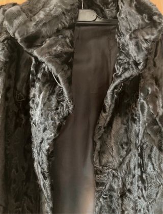 Pelliccia vintage pregiata nera