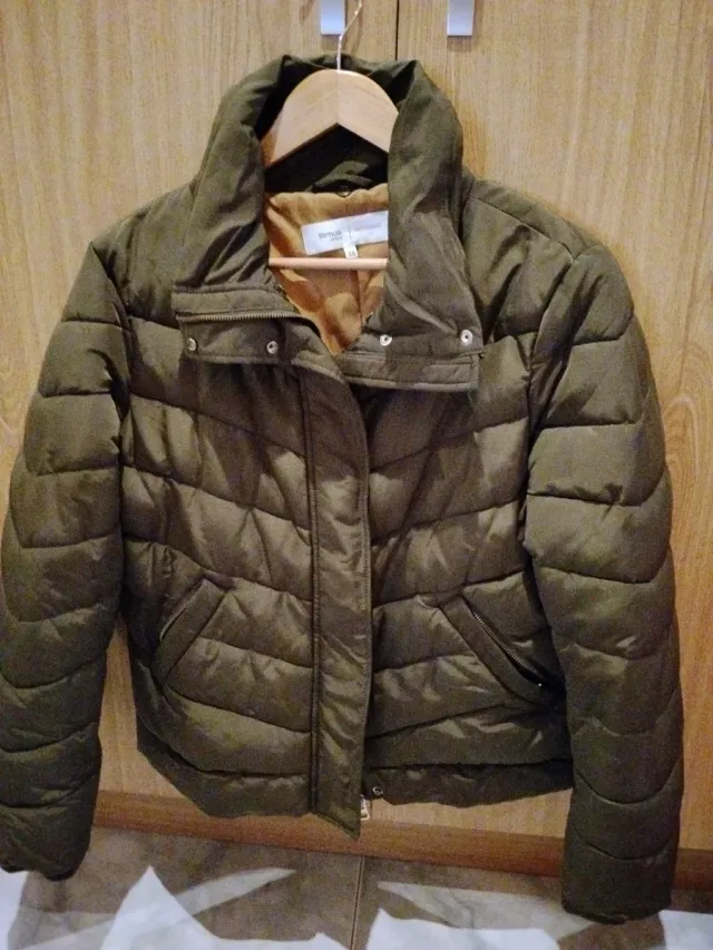 Chaqueta acolchada marron mujer