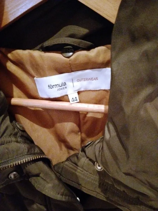 Chaqueta acolchada marron mujer