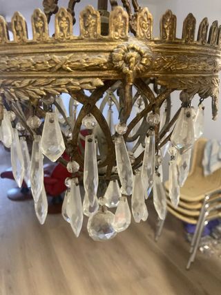 Lámpara colgante antigua de metal y cristal