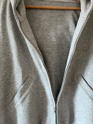 Chaqueta Gris Unisex Talla Única