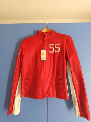 Giubbotto in pelle rosso e bianco