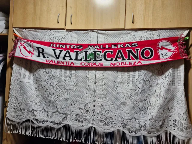 Bufanda Rayo Vallecano
