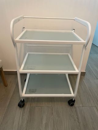 Carro para equipo estético