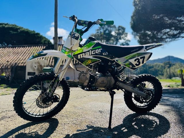 Malcor 125 XLZ Pit Bike