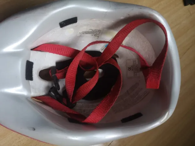 Casco Bicicleta Infantil diseño de cars