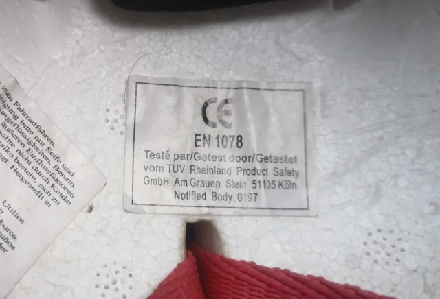 Casco Bicicleta Infantil diseño de cars