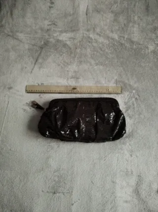 Neceser o bolso mano H&M negro