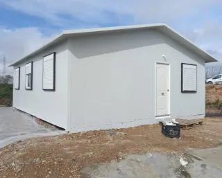 Casa prefabricada sándwich 48m2 y 60m2. Sevilla