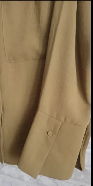 Camisa Mango Verde Oliva Talla S