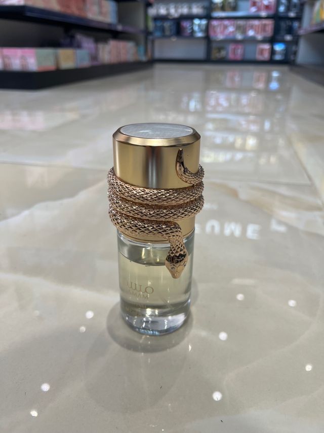 Pañuelo Tous, Desodorante Yara y Miniatura