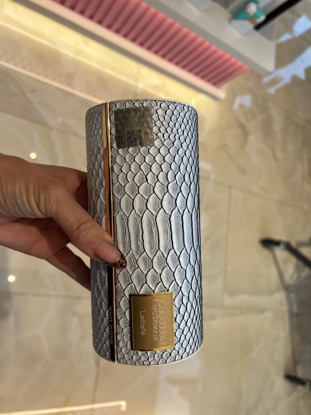 Pañuelo Tous, Desodorante Yara y Miniatura