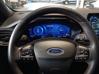 Ford Focus 1.0 Ecoboost MHEV 92kW ST-Line X