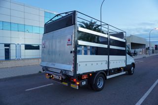 IVECO DAILY 72-180 CV PUERTA ELEVADORA