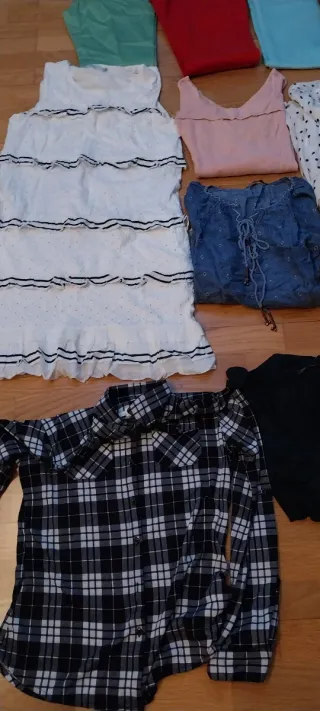 Lote 26 prendas de ropa