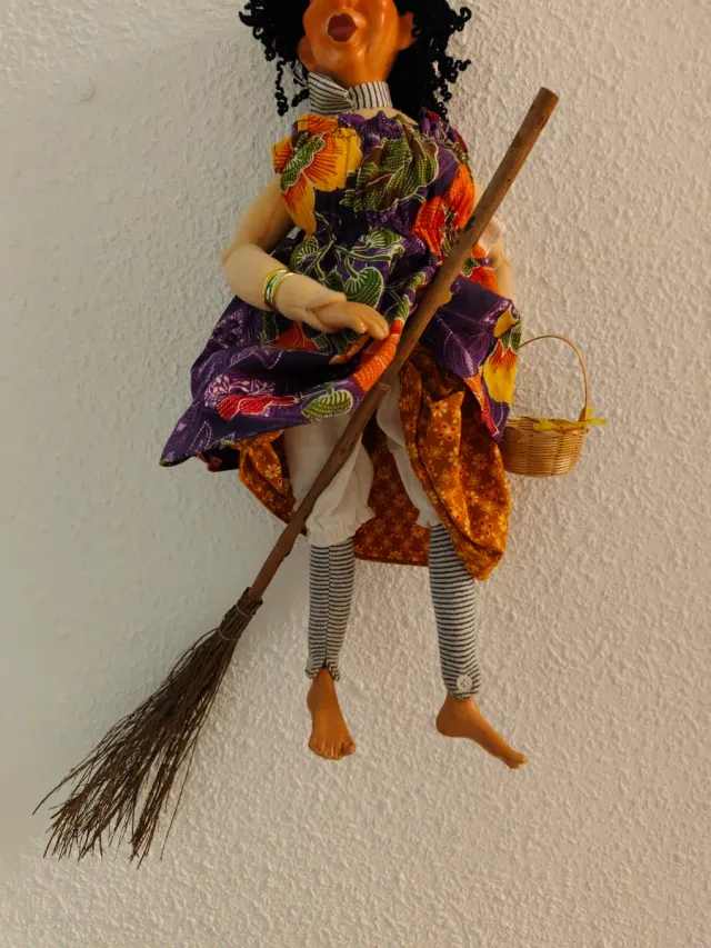 Vecchia bambola in tessuto 19 cm