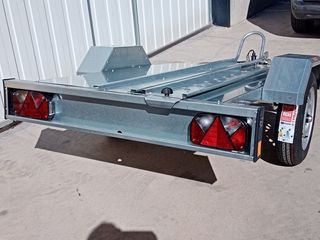 NUEVO: Remolque moto piso completo