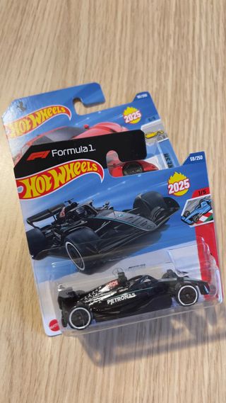 Hot Wheels Ferrari SF90 Stradale e Formula 1