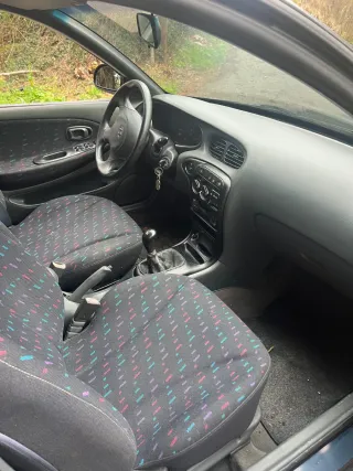 Hyundai Elantra 1998