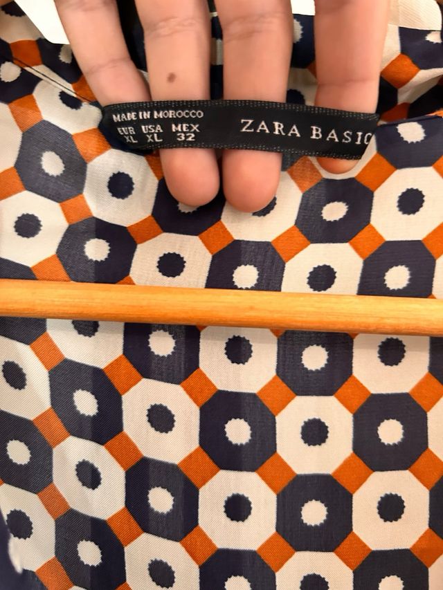 Camisa Zara Larga Estampada Talle L