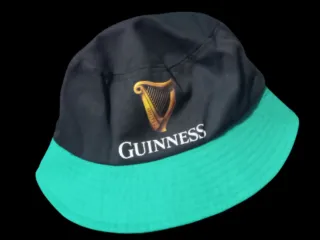 Cappello Guinness nero e verde