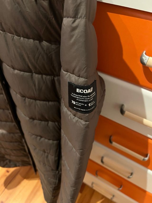 Chaqueta Ecoalf Plumi Marrón