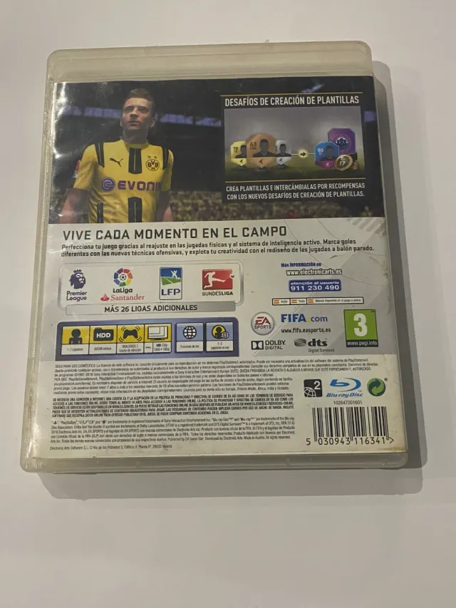 Caja FIFA 17 + Juego Dirt 3 PS3