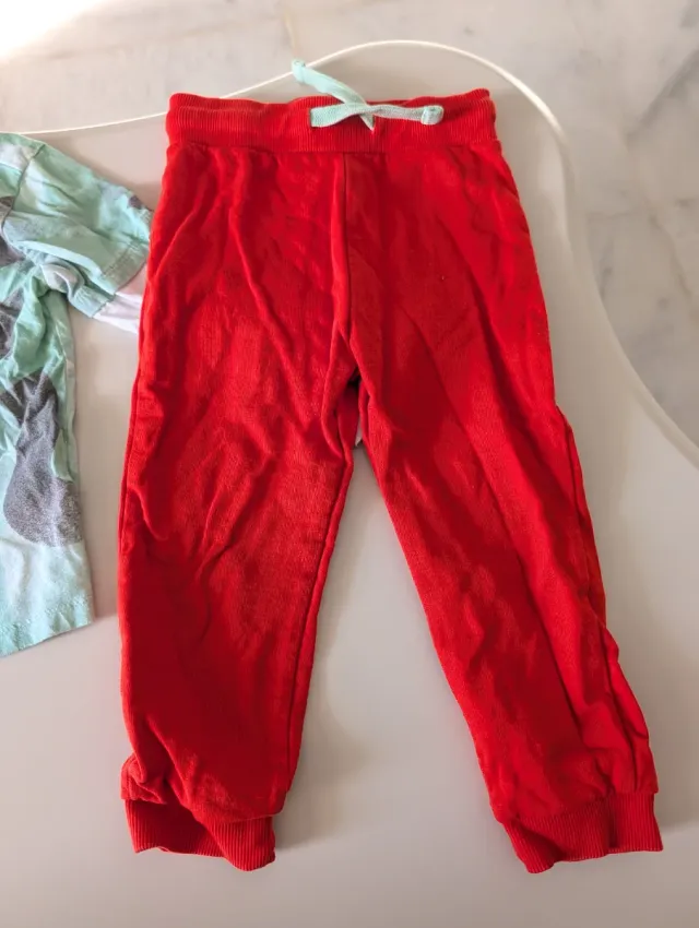 Conjunto Guess niño talla 24m