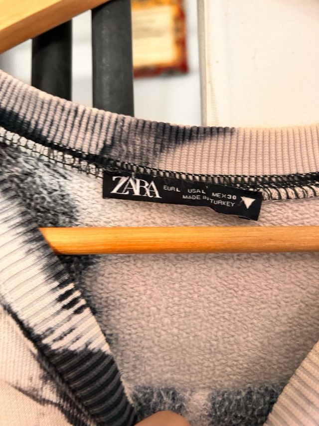 Sudadera Zara Tie-Dye Talla L