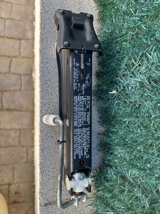 Gato Mercedes A203 583 04 15