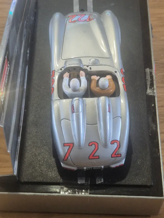 Scalextric Mercedes 300 SLR