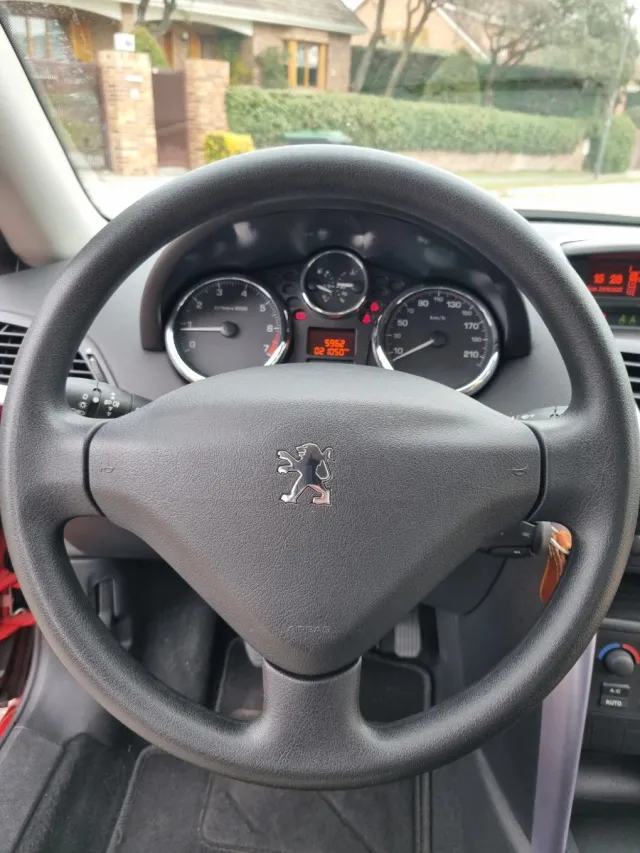 Peugeot 207 CC SPORT VTI 1.6