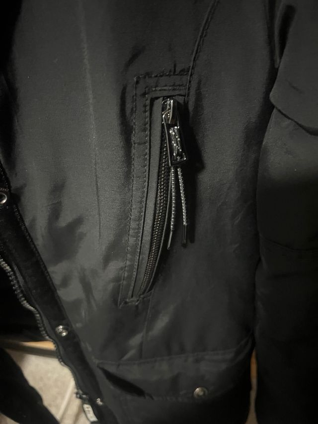 Chaqueta Invierno Bershka Negra