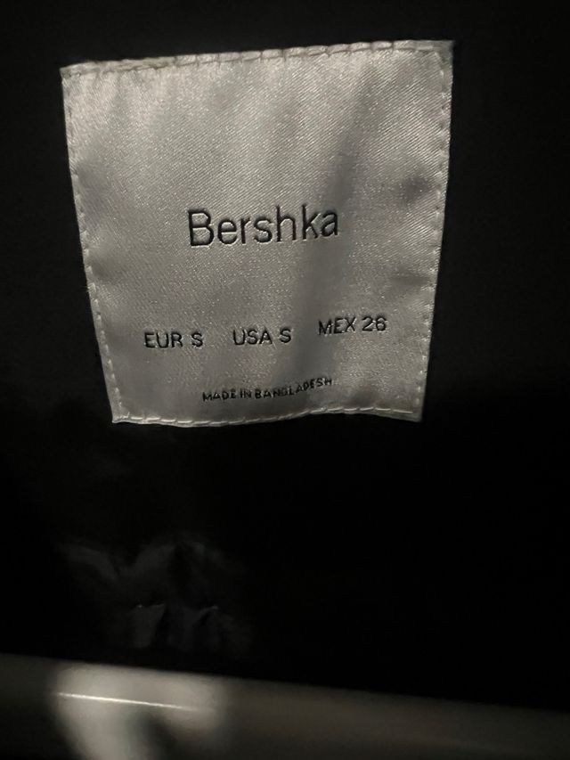 Chaqueta Invierno Bershka Negra