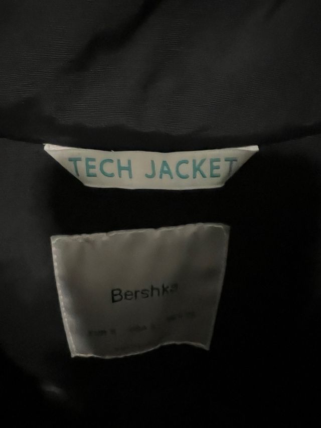 Chaqueta Invierno Bershka Negra