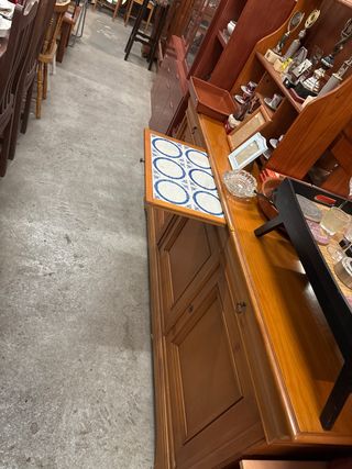 Aparador de madera maciza