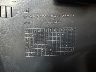 EMBELLECEDOR IZQUIERDO PARAG. DEL. AVEO / KALOS