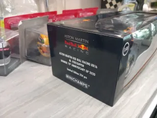 Minichamps Aston Martin Red Bull RB16