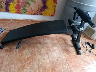 Banco de pesas para abdominales