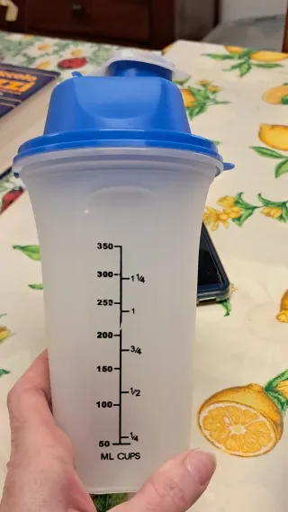 Set Contenitori Tupperware e Shaker Blu