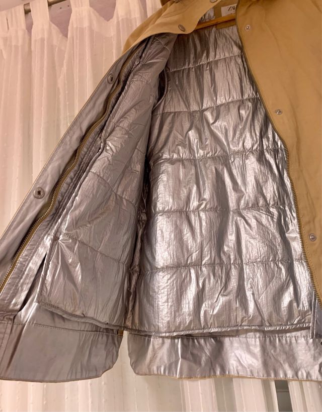 Parka Zara niña capucha y cordones