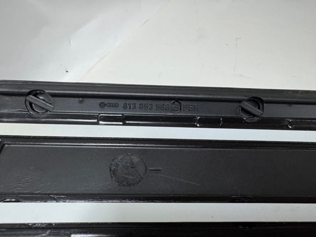 MOLDURA PUERTA DERECHA AUDI 80 ORIGINAL