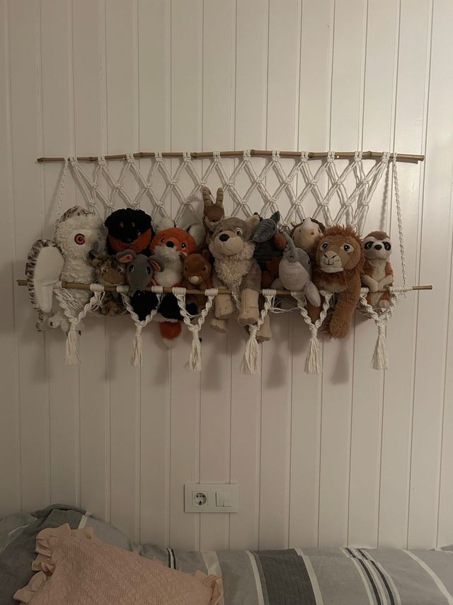 Appendiabiti in Macramé Fatto a Mano