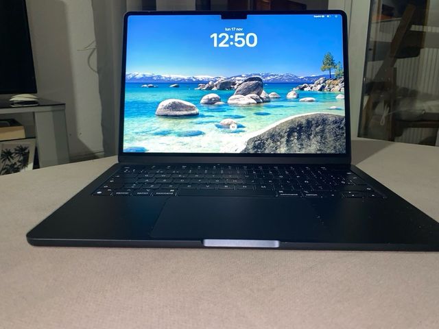 MacBook Air M3 en venta