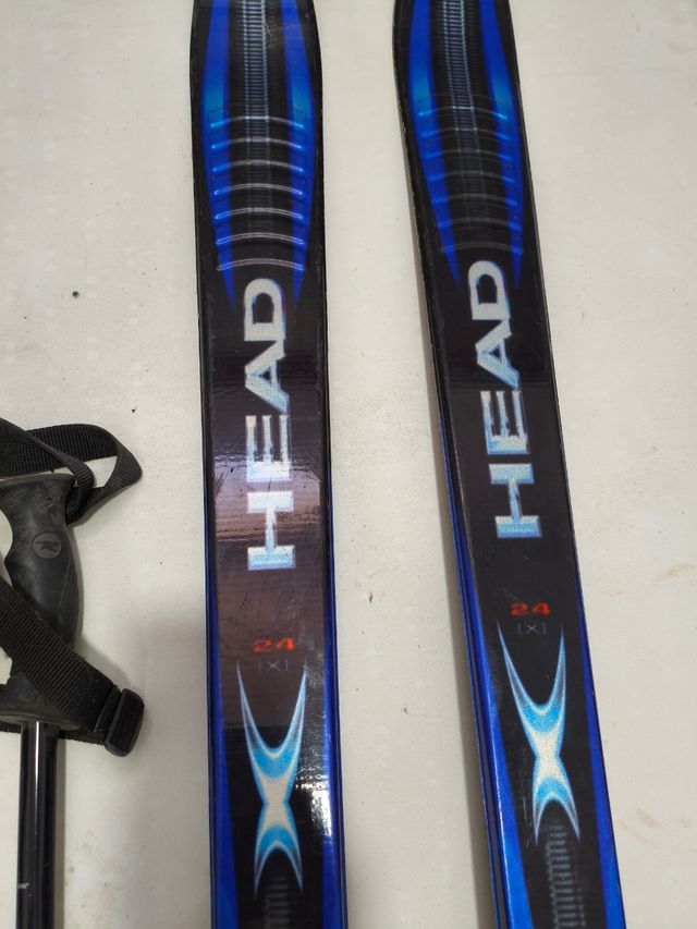 Esquís Head Cyber 24x 170 + Bastones