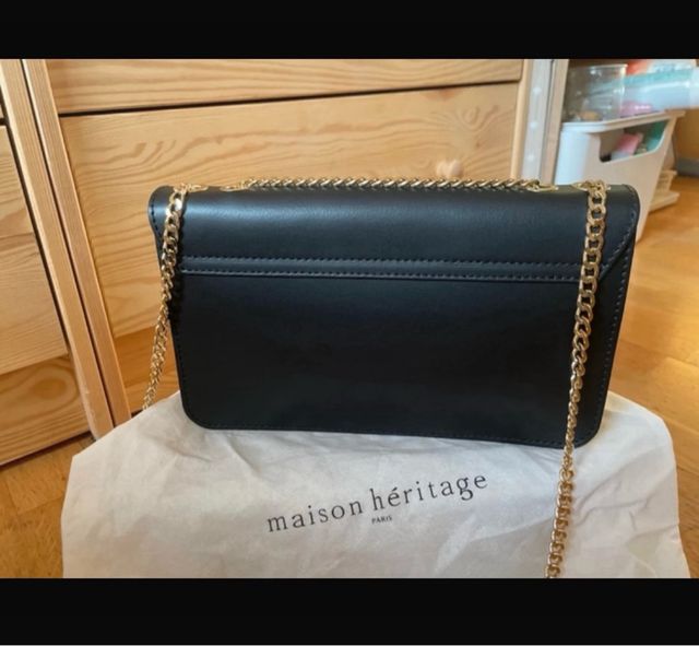 Bolso Negro Maison Heritage Dorado