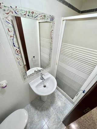 Piso vistas a dos calles.