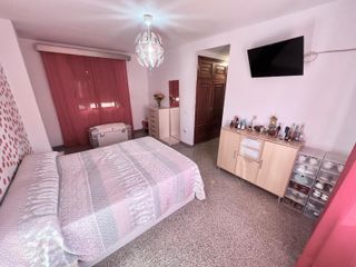 Piso vistas a dos calles.